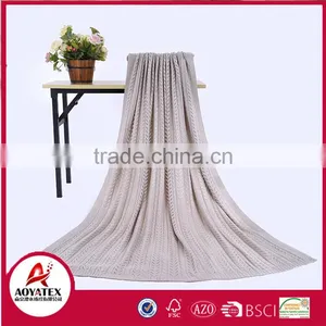 New Design 100% Acrylic Knitted Blanket thumbnail-1