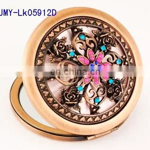 3D Hollow Decoration Antique Metal Pocket Makeup Mirror thumbnail-6