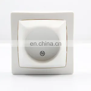 Yaki Hot Selling Wall Socket Universal Contracted Switch White Copper Accessories French Standard Socket Wall Socket thumbnail-1