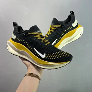 NIKE Zoom X Invincible Run Fk 4 thumbnail-4