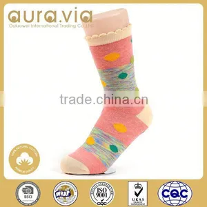 China Manufacturer Wholesale Women School Girls Sock thumbnail-3