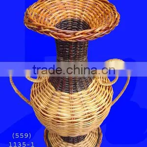 Special Core Rattan Vase thumbnail-1