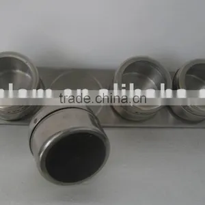Magnetic Spice Rack Set thumbnail-1