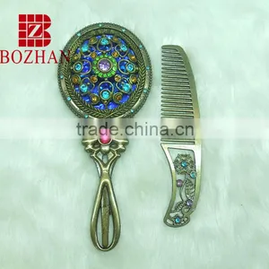 Charms Vanity Mirror Set With Comb thumbnail-1