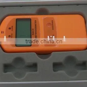 RAD-35 Personal Radiation Meter thumbnail-1