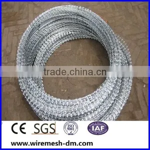 Hot-dipped Concertina Razor Barbed Wire , Razor Wire Fencing ,BTO-22 Razor Barbed Wire thumbnail-1