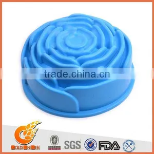 Make Sample Base on Design Cookie Tin Box With Handle(SC10805) thumbnail-1