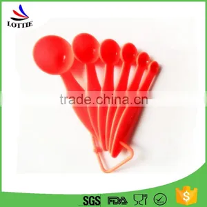 China Manufacturers FDA & LFGB Standard Food Grade Eco-friendly Silicone Baby Spoon thumbnail-1