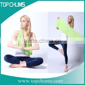 Printed Solid Softtextile Cotton Microfiber Sports Gym Towel With Pocket thumbnail-4