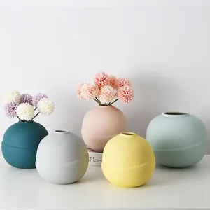 Japanese Zakka Pink Creative Gifts Ball Bottle Vase For Hotel thumbnail-1