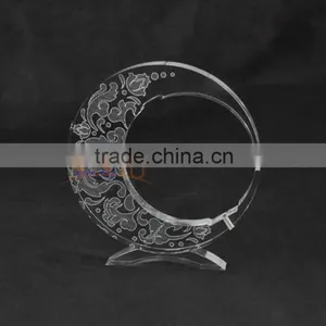 China Factory Supplier Engraved Acrylic Moon Shaped Craft thumbnail-2