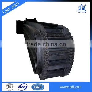 Inclined Corrugated Sidewall Conveyor Belt thumbnail-1