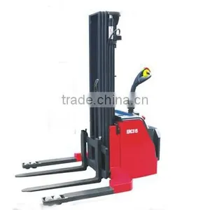 1.5-1.8T Electric Stacker Wide Legs(AC/DC) thumbnail-1