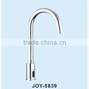 Public Hand Wash Sensor Faucet thumbnail-1