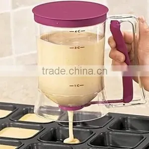 Measurable Pancake Baking Tool Plastic Cup Cake Batter Dispenser thumbnail-2