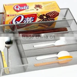 Metal Mesh 5-Compartment Wire Flatware and Kitchen Utensil Drawer Organizer thumbnail-2