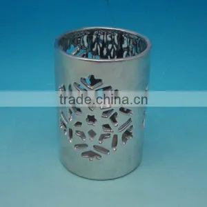 Cylinder Electro-plated Hollow Out Ceramic Candle Holder thumbnail-1