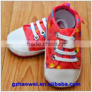 Star Printed Baby Footwear With Shoestring thumbnail-4