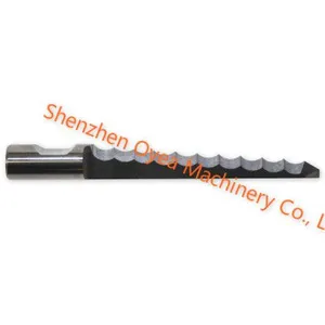 Serrated Blade Knife thumbnail-1