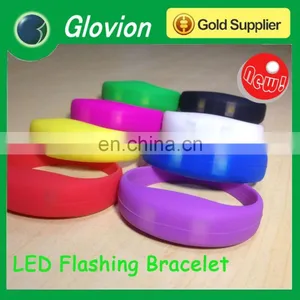 Newest Silicone Bracelet With Light Led Light Bracelet for Party Silicone Led Light Bracelet for Party thumbnail-1