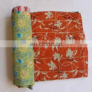 Quilt Handmade Reversible Kantha Throw Vintage Bedspread Gudari Quilted Sheet thumbnail-2