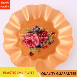 TXAB-5 PLASTIC SNACK PLATE FLOWER EDGE PLATE thumbnail-1