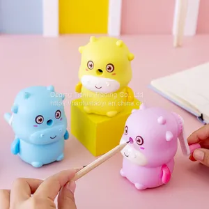Creative Student Supplies Cute Pencil Sharpener Cartoon Children Stationery Hand Pencil Sharpener Kindergarten Gift Pencil Sharpener thumbnail-1