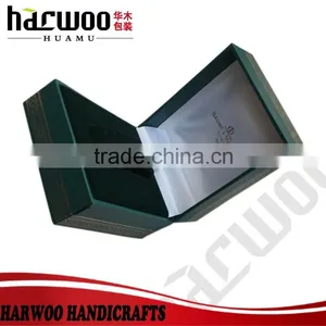 Green Color Leather Watch Box,single Leather Watch Packaging Box,new Design Watch Box With Silk Printing Logo thumbnail-2