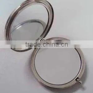 Round Metal Pocket Makeup Mirror With Double Sides thumbnail-1