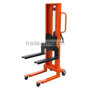 Roll Carrier Manual Winch Lifting Stacker thumbnail-3