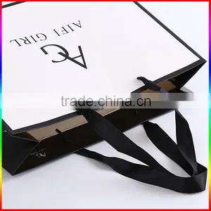 Custom Paper Bag White Paper Clothes Bag Package With Rope thumbnail-2