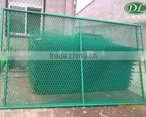 Powder Coated Welded Metal Security Safety Mesh Fence thumbnail-4
