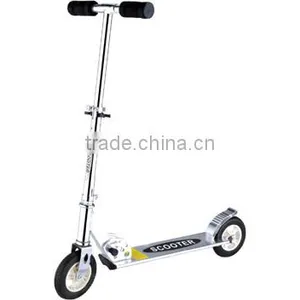 2 Whees Iron Scooter thumbnail-1