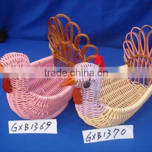 Plastic Rattan Storage Basket Animal Shape Basket Popular Design thumbnail-6