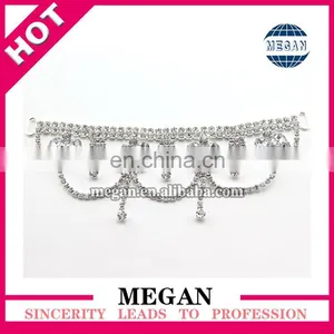 High Quality Rhinestone Connector With Sparkle Gems and Metal Base thumbnail-1