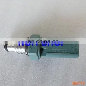 Original and New 9307Z529A, 9307Z-529A Camshaft Position Sensor thumbnail-2