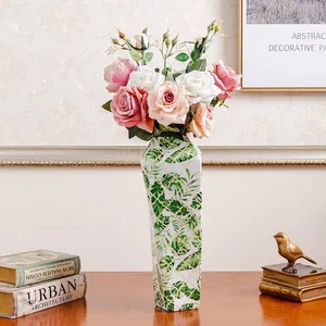 Jingdezhen New Chinese Style Electroplate Fashion Green Ceramic Vase For Coffee Shop thumbnail-4