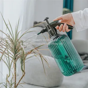 2L Air Pressure Spray Bottle Garden Cleaning Trigger Sprayer Pump Hand Pressure Sprayer thumbnail-5