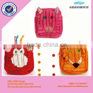 Plush Animal Portrait Bag With Kid thumbnail-1