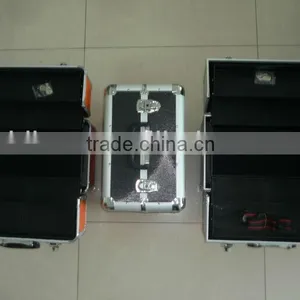 Aluminium Cosmetic Case thumbnail-1