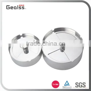 Solid Metal Spinning Cigarette Ashtray With Lid thumbnail-2
