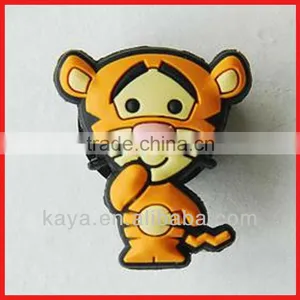 Promotional 3d Plastic Animal Shoe Buckle/PVC Tiger Shoe Buckle thumbnail-1