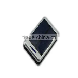 Portable Universal Solar Charger, Solar Power Bank, Sun Power for Mobile Phone/iPhone/iPad thumbnail-2