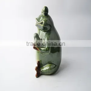 Funny Ceramic Bird Feeder With Frog Shape thumbnail-3