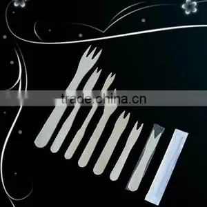Wooden Chip Fork thumbnail-1