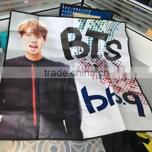 Portable Outdoor Picnic Mat Beach Mat Family Camping Mat OEM Waterproof Matt Laminated PP Woven With Non Woven Bag thumbnail-2