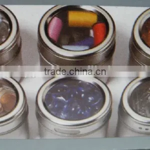 Pepper and Salt Spice Shaker Tin Jars With Magnetic on the Bottom thumbnail-1