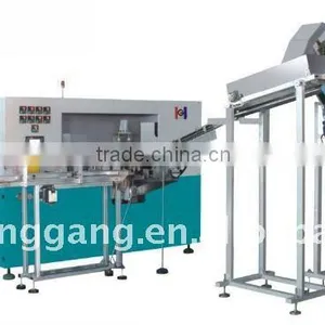 Handle Pre-inserted Bottles Blowing Machines thumbnail-1