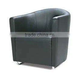 Club Chair thumbnail-1