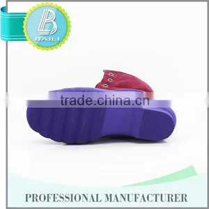 Newest Design Low Price 100% Natural Rubber Cheap Rain Boots With Fur Lining thumbnail-3